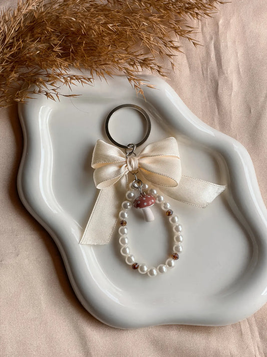 RIBBONETTE | Αξεσουάρ με χάντρες και στοιχεία από πολυμερικό πηλό - Mushroom