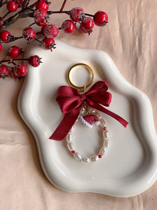 RIBBONETTE | Αξεσουάρ με χάντρες και στοιχεία από πολυμερικό πηλό - Christmas Hat